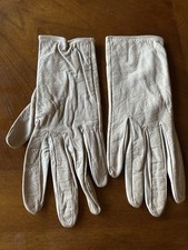 Vintage Women  s Gloves Cream Tan Size 6,5 France Marshall Field  Company