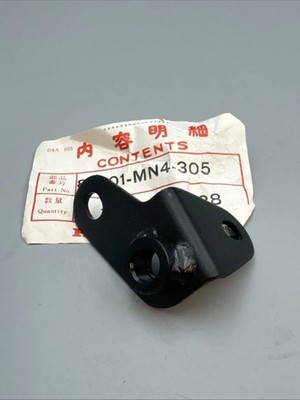 YAMAHA HALTER RECHTS, GRIFF HINTEN CBR600F STAY,R.RR.GRIP XX37194
