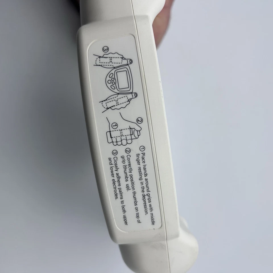 Omron Fat Loss Monitor HBF-306 bianco analizzatore di grasso corporeo portatile BMI testato funziona - Immagine 4 di 4