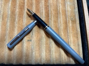 Cross full-sized fountain pen, ca. 2000, nice clean matte grey, medium nib