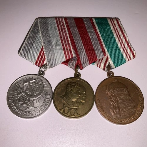 Soviet Russian WW2 Military Veteran Medals Group LOT OF 3 ORIGINAL Awards.