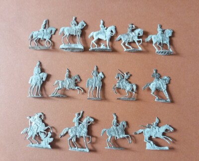Plats d'étain - Zinnfiguren - 16 soldats prussiens divers guerre de 1870