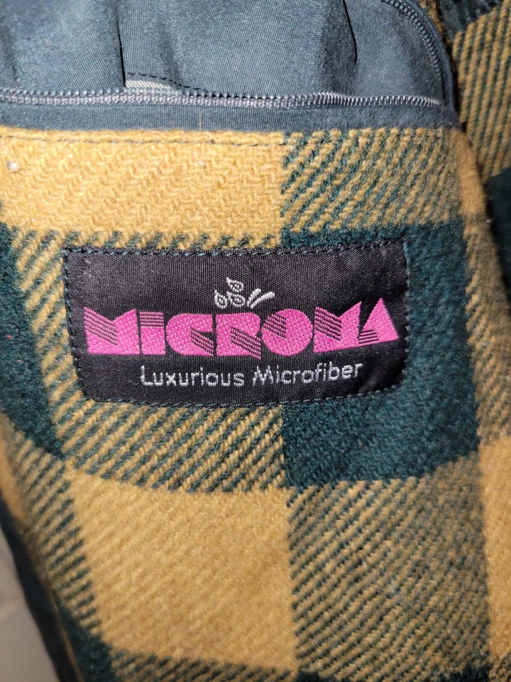 - DE COLECCIÓN - Chaqueta Bugatti Microma, Verde, Daños Menores, ENVIAR OFERTAS Foto 4 de 4