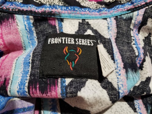 frontier series western shirt Aztec Pink And Blue Black White Arrows Size Large - Picture 2 of 4
