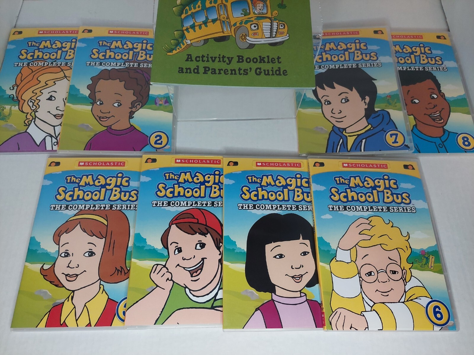 SCHOLASTIC The Magic School Bus The Complete Series 8 DVD Set- 52 ...