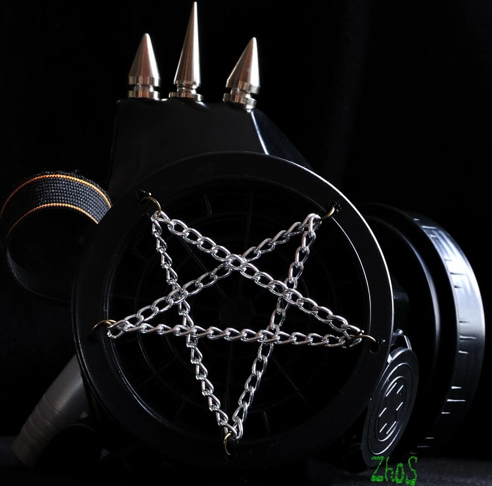 Schwarze Cyber Maske Cyber Goth Atemschutz Gasmaske 3 Spikes Pentagramm Gothic Kette - Bild 3 von 4