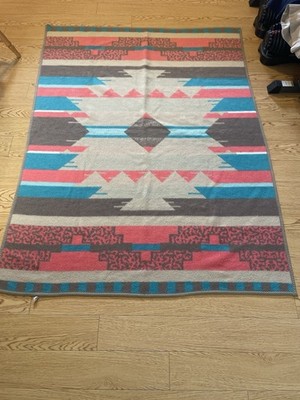 Vintage Mora Son De Abrigo Reversible Throw Blanket Spain SW AZTEC 74  X 54''