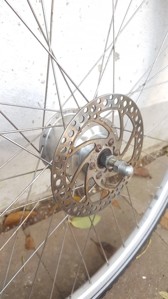 28Zoll Laufradsatz Kompletträder Scheibenbremse 8-fach Kassette Nabendynamo - Bild 3 von 4