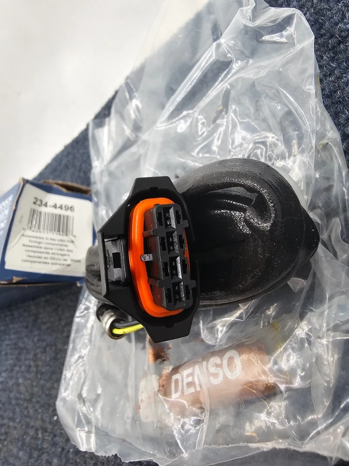Sensor de oxígeno Denso 234-4496 para Porsche Cayenne 2011-2018 Foto 4 de 4