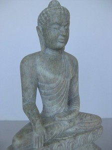 Stone-Buddha-12-034-Earth-Touching-Shakyamuni-unique-art