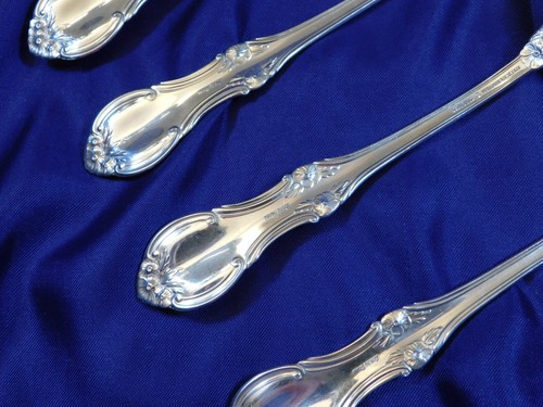 INTERNATIONAL WILD ROSE STERLING SILVER SERVING SPOON - GOOD CONDITION - Picture 6 of 12