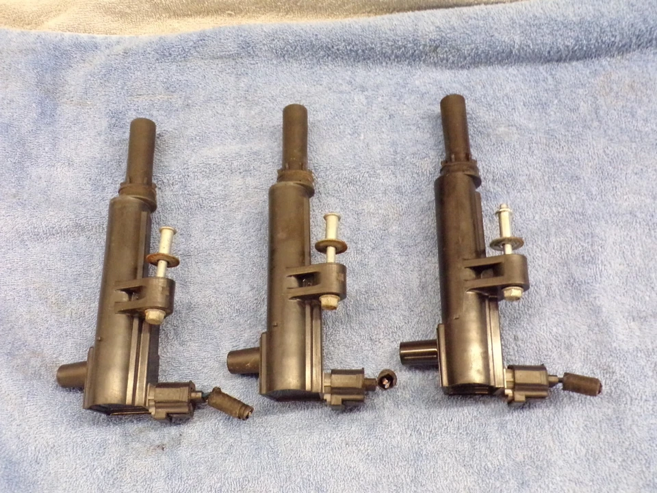 Комплект катушек зажигания 2010 Dodge Nitro 3,7 л 2007-2011 Jeep Liberty - Изображение 2 из 3