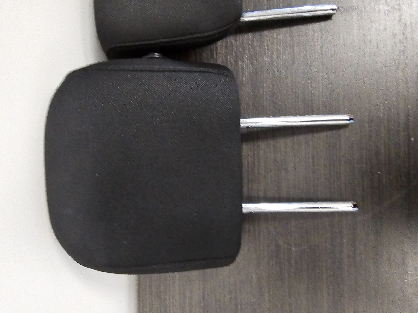 20162019 FORD EXPLORER OEM REAR BACK SEAT HEADRESTS HEAD REST BLACK