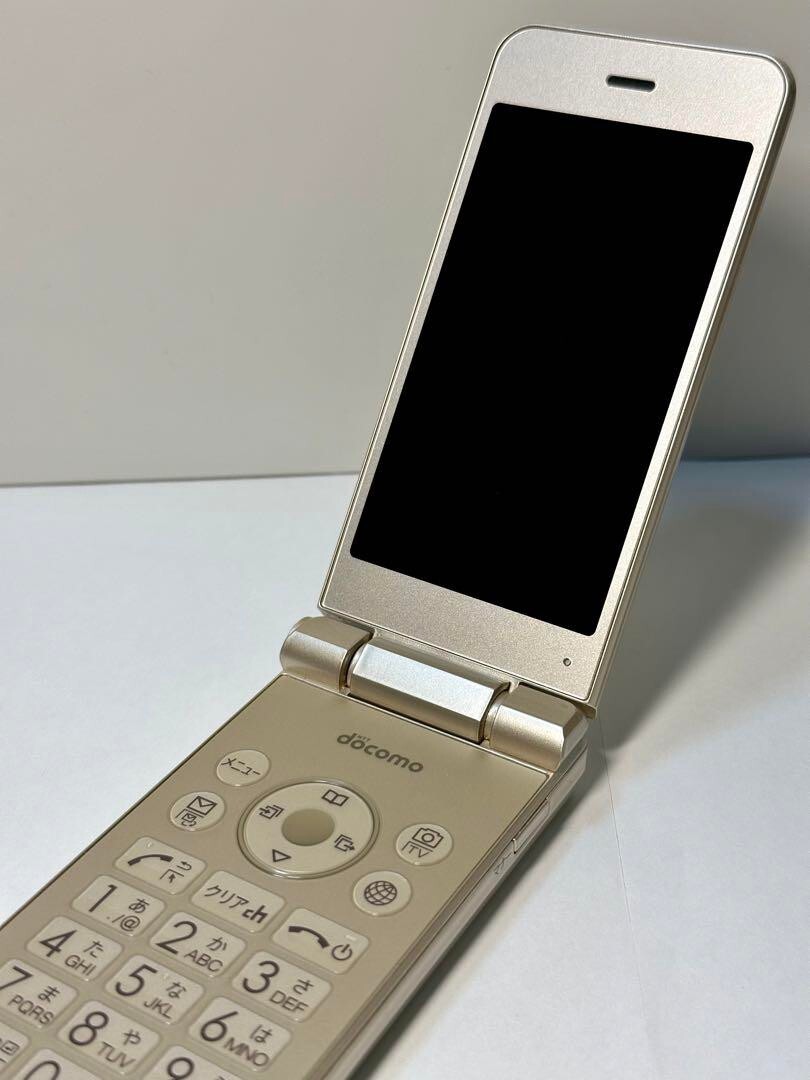 docomo AQUOS SH-01J　ゴールド ガラホ SHARP SH-01J AQUOS KEITAI DOCOMO Android Flip Phone Unlocked