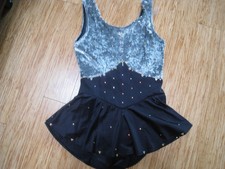 Dziewczęca sukienka łyżwiarska