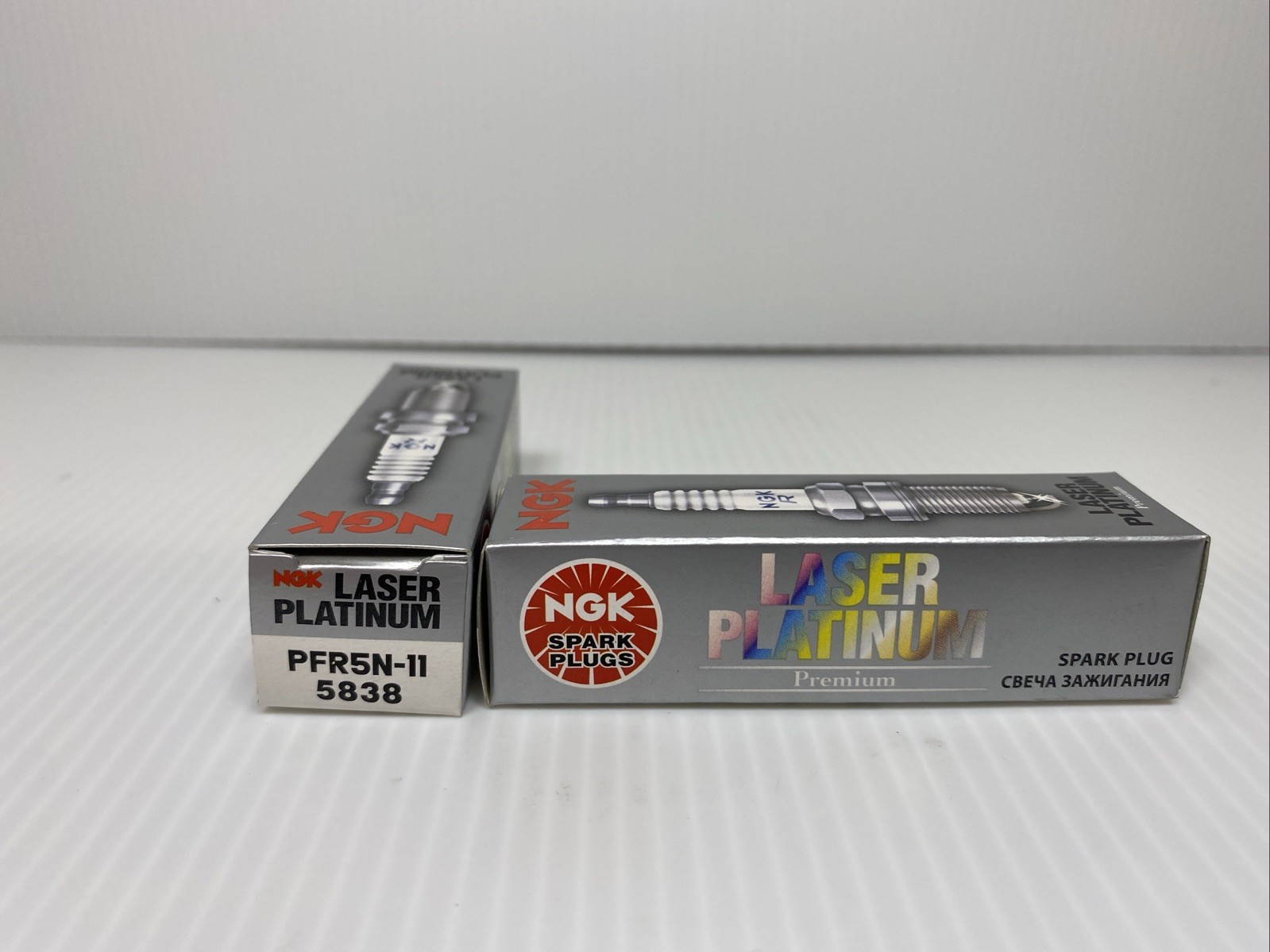 Lot of 2 NGK Laser Platinum Spark Plugs 5838 PFR5N-11