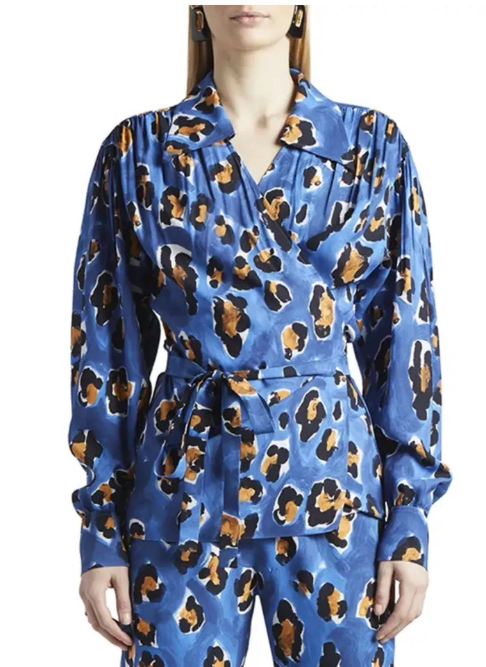 Marni - Camicia blu con stampa leopardata con colletto avvolgente taglia 46 XL - XXL - Immagine 4 di 4