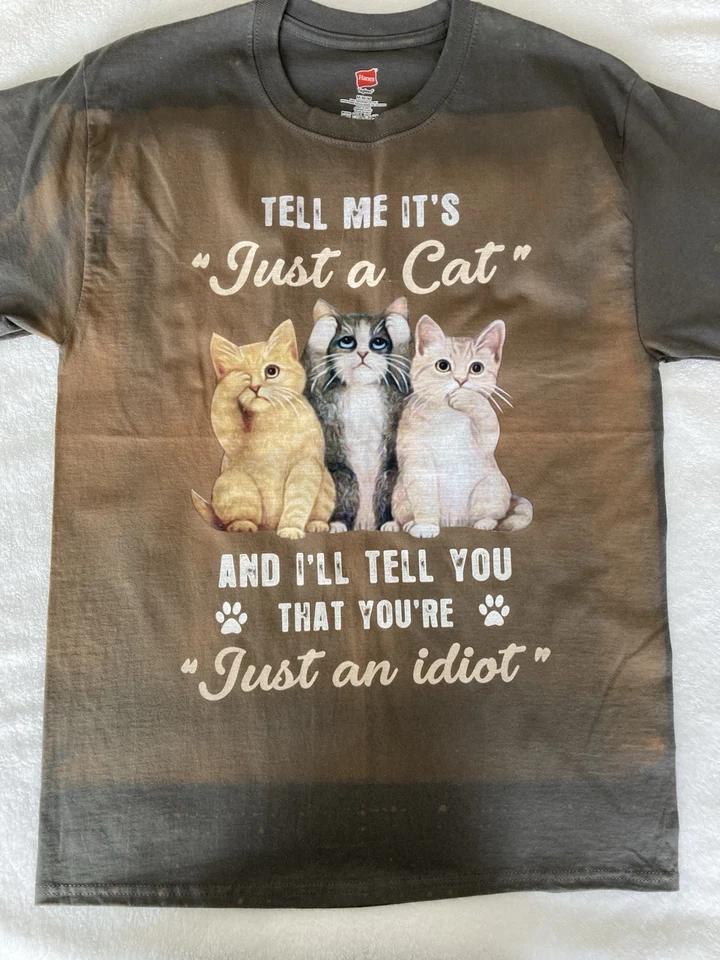 Hanes Just A Cat T-Shirt Women's Medium Grey Short Sleeved - Image 1 of 4