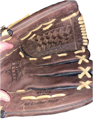 Rawlings The Gold Glove - RL130B 13 Inch - RHT Ships Fast - Picture 3 of 3