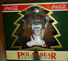 ORNEMENT « OURS POLAIRE » COLLECTION COCA-COLA CARRÉ VILLE