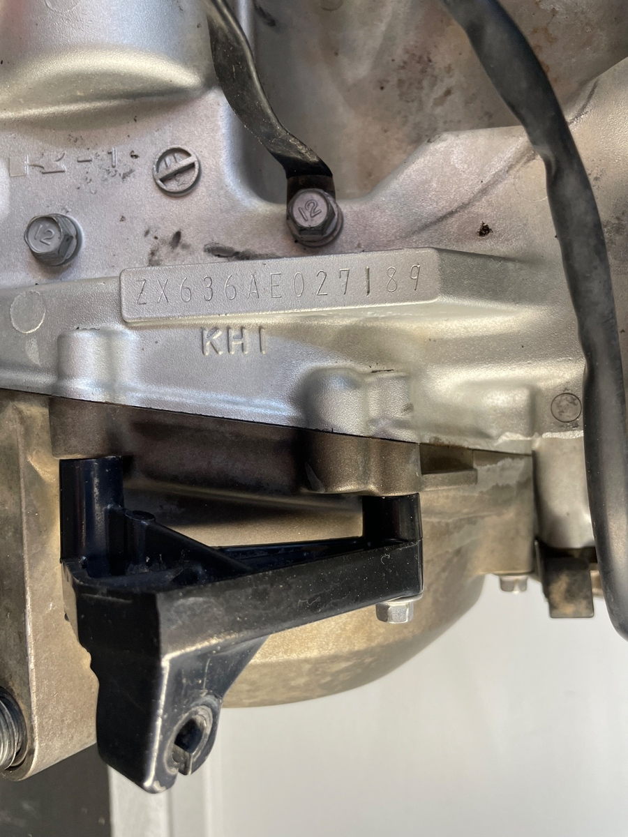 6/07×12 7/07×12 2003-2004 Kawasaki ZX6R ZX636 Complete Engine Motor Transmission