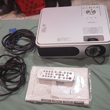 Toshiba TLP-XD2000 Desktop Projector Silver VGA Wired with Remote  Manual