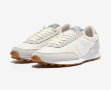Nike Daybreak Summit White Pale Ivory Running Shoes Women’s Size 7  CK2351 101