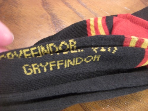 Harry Potter Gryffindor Crest Knee Socks - 2017 - Picture 3 of 3