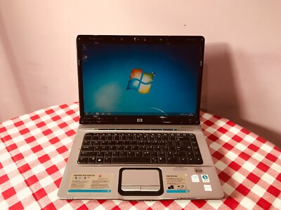 HP Pavilion DV6565 Laptop Notebook 15,4'' 2GB Ram 200GB Festplatte eingebaute Kamera