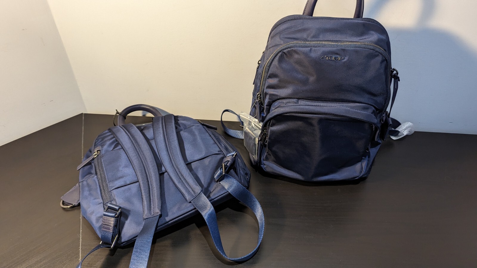 TUMI VOYAGEUR DORI MIDNIGHT BLUE BRAND NEW WHOESALE PRICING. LAPTOP