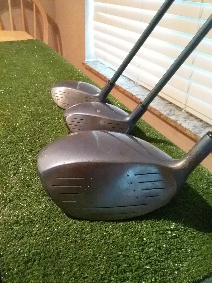 Square Two Ladies Light & Easy 444 Full Set Driver 3-7 Woods, 6-SW (No PW)  - Image 2 of 4