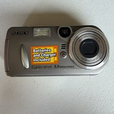 SONY Cyber-shot DSC-P92 Digital Camera 5MP Optical Zoom Silver Used