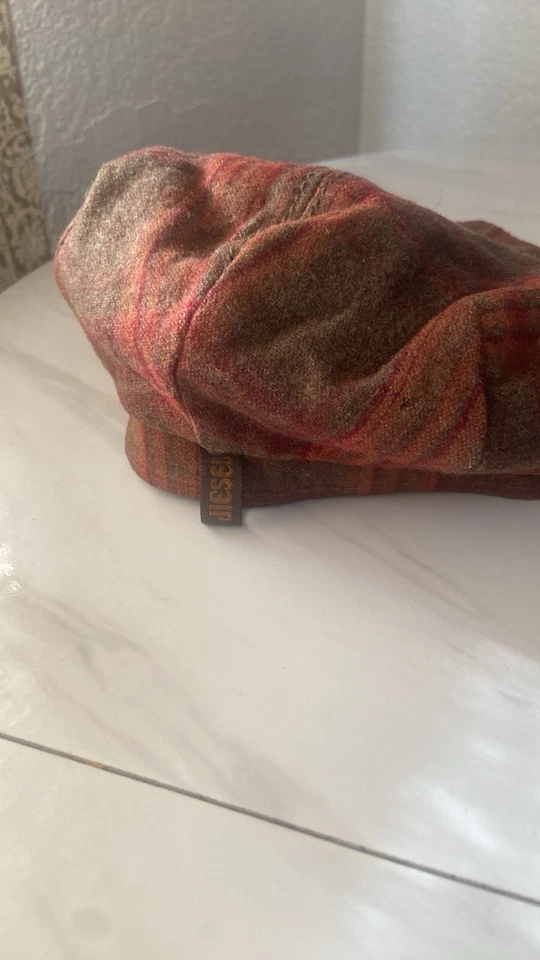 Sombrero de noticiero Diesel Under The Moon salón diésel Foto 2 de 3