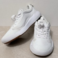 Vans UltraRange EXO White Women s 7.5 24 cm Lightweight Sneakers