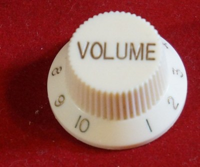 1 Potiknopf weiß Volume für Stratocaster oder ähnl. Gitarren