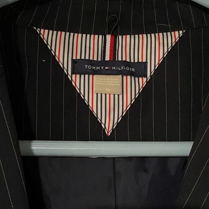 Blazer para mujer Tommy Hilfiger parcheado en el codo a rayas talla 16 - Business Preppy Foto 3 de 4