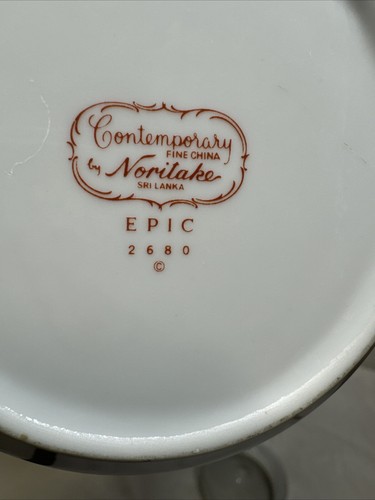 Noritake Porcelain China Epic 2680 Floral Teapot - Picture 9 of 11