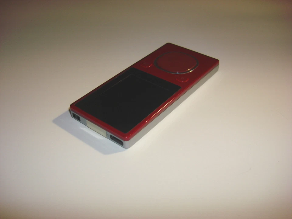 MICROSOFT ZUNE ROJO 8GB...BATERÍA NUEVA... Foto 2 de 4