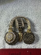 NEW OLD STOCK RADIO MICROPHONEAND HEADPHONES BLING MUSIC CLASSIC BELT BUCKLE