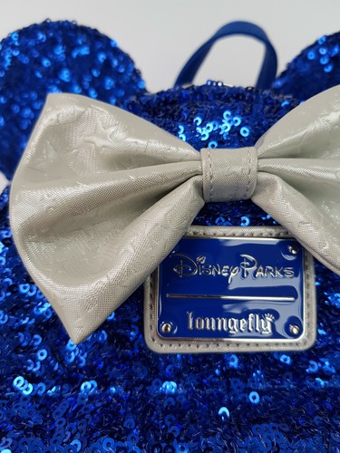 Loungefly Disney Parks Wishes Minnie Mouse Blau Pailletten Mini Rucksack Tasche - Bild 5 von 7