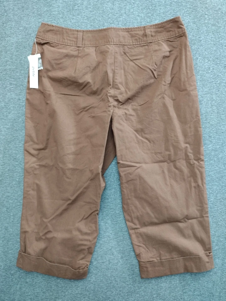 White Stag Women's Cotton 18 Petite Coral Cuffed Capri Pants Straight Leg - Image 2 of 4