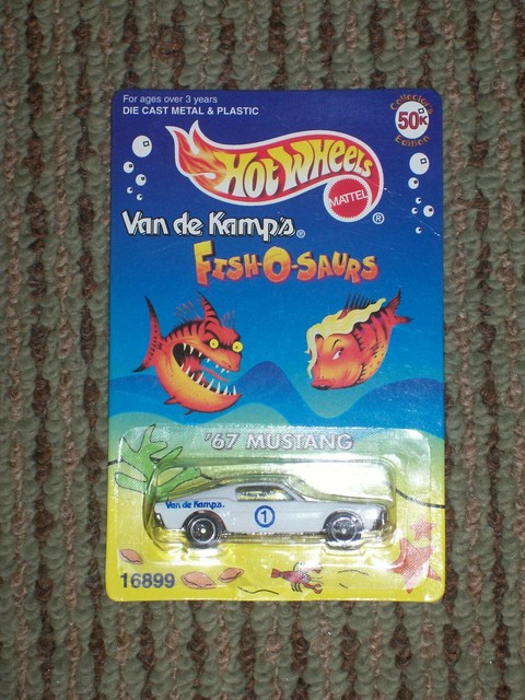hot wheels fish o saurs