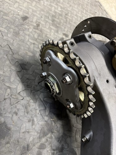 Ducati 998 748 996 916 komplett Schwinge Nabe Spindel Scheibe Bremssattel Ritzel Dämpfer - Bild 9 von 20