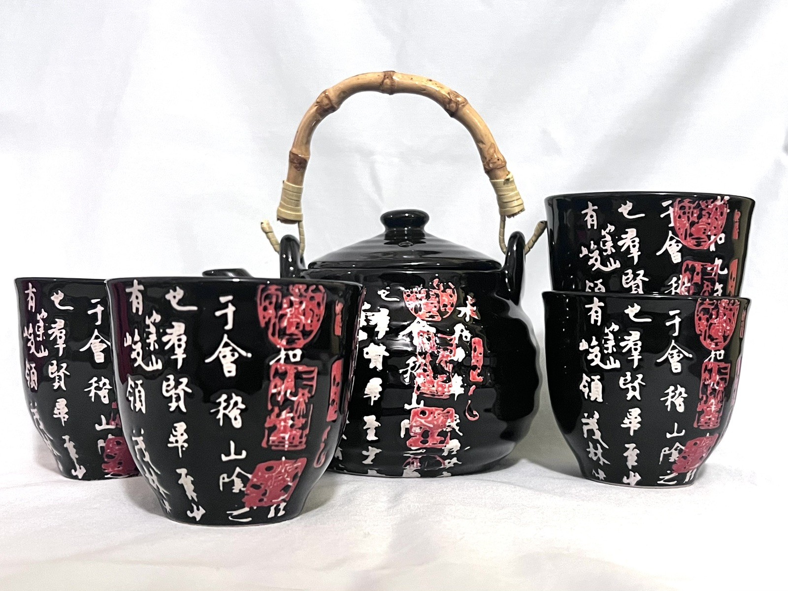 Japanese Style Ceramic Teapot Set with Diffuser and 4 Tea Cups