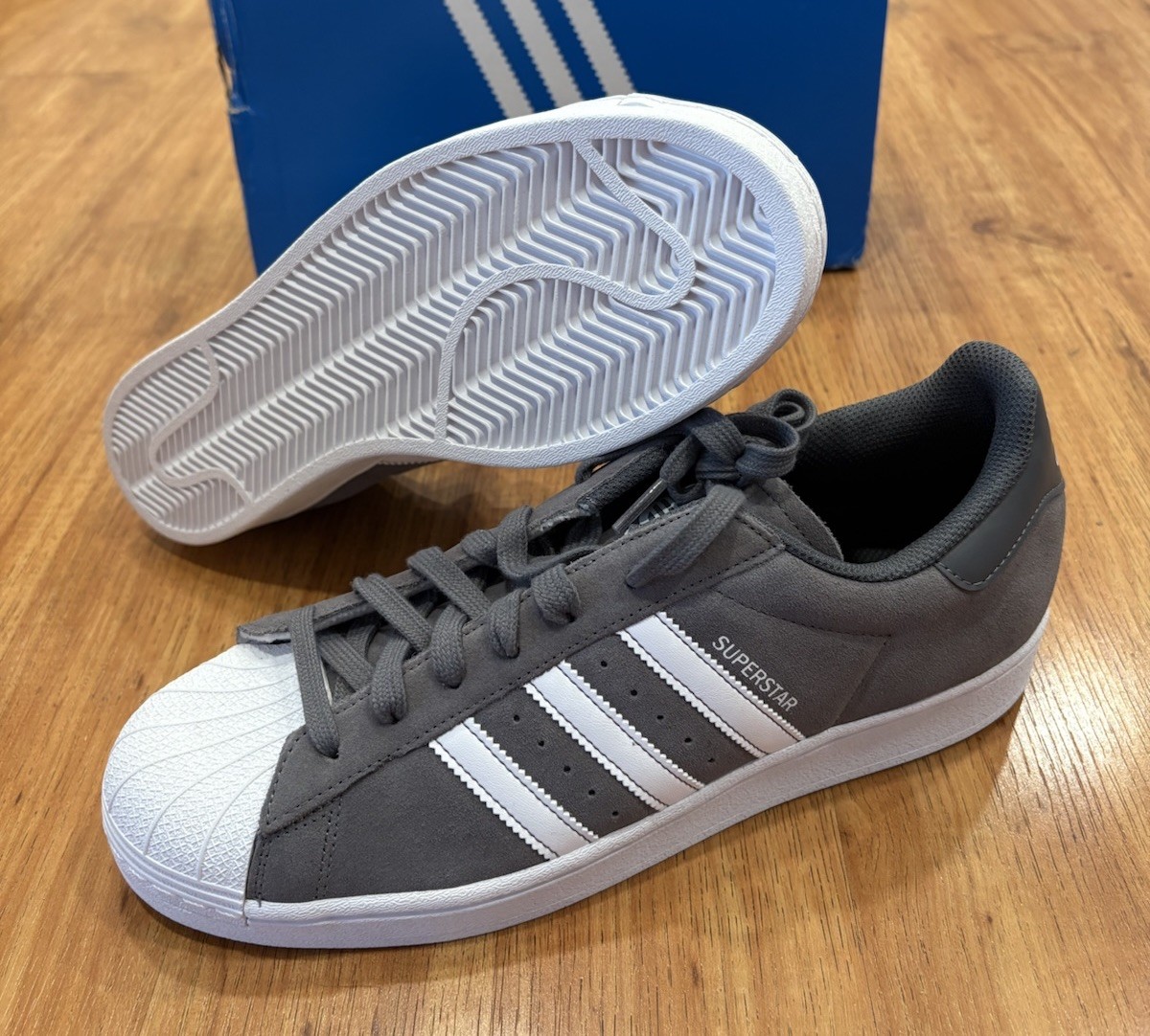 adidas gazelle silver green womens adidas Originals Superstar II Teens