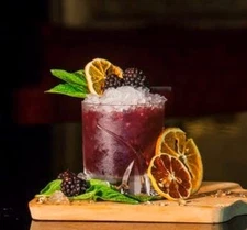 SENTIMENTAL CIDER (type) Fragrance Oil to craft Candle Soap Lotion Bath products