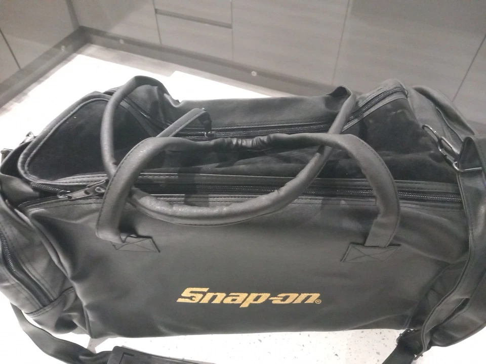 Snap On Tools Black Leather / suede look Luggage Roll Carry Overnight Kit Bag - Image 2 of 4
