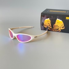 Oakley Mitute 1.0 White Pink Hype Vintage Sunglasses Gorpcore USA Y2K Avantgarde