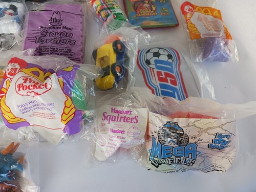Lot Of 40 Vintage McDonald's, Burger King, Taco Bell, Arby's Etc. Kids Meal Toys - Picture 14 of 23