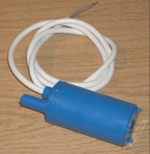 12 V  Wasserpumpe Tauchpumpe Caravan Wohnmobil Kanisterpumpe 10l/MIn